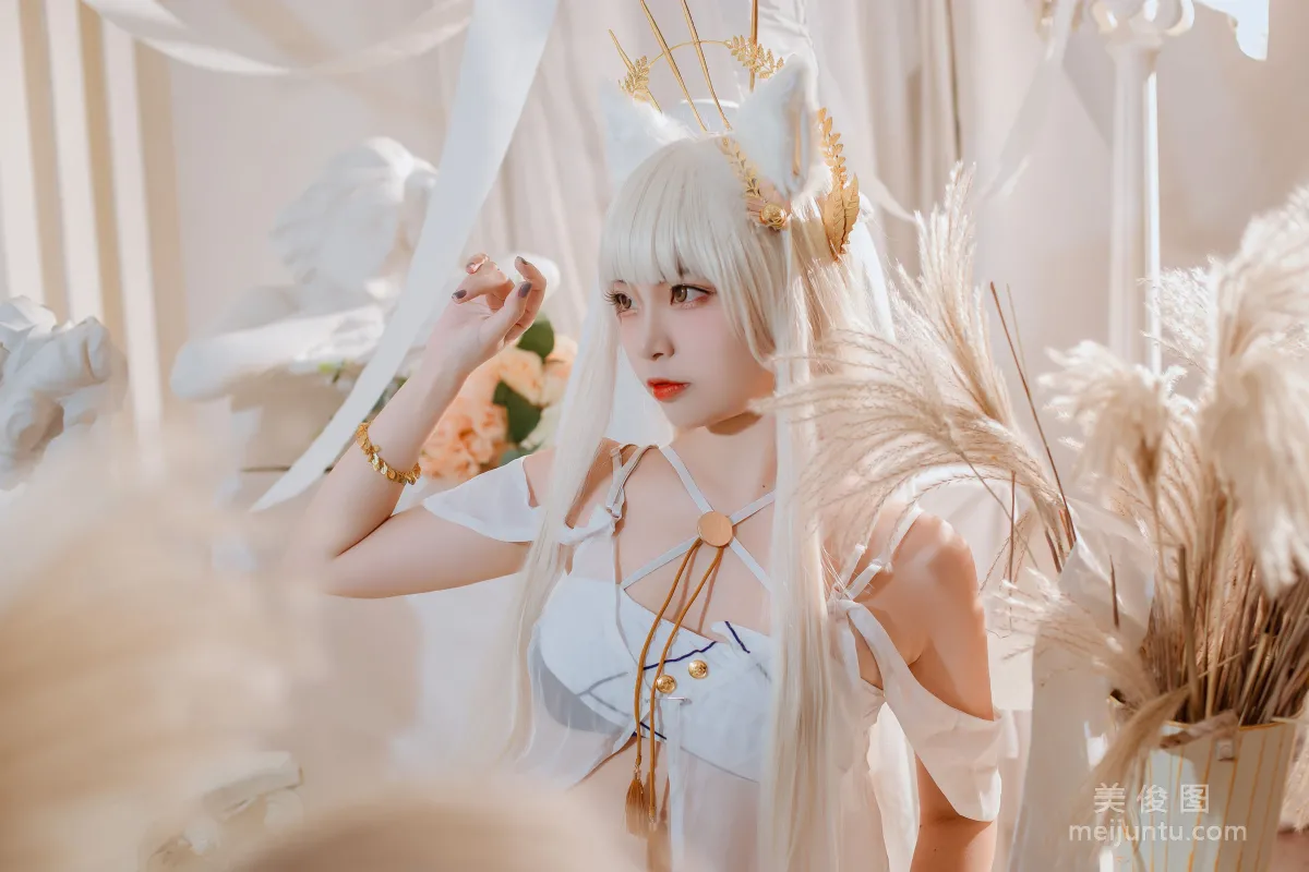 Erzuo Nisa: Web Idols photo 10