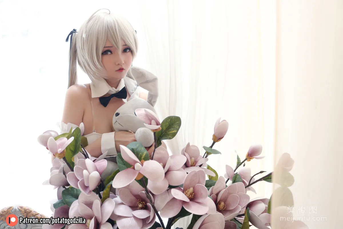 Coser小姐姐Potato Godzilla - Sora Kasugano Bunny Suit13