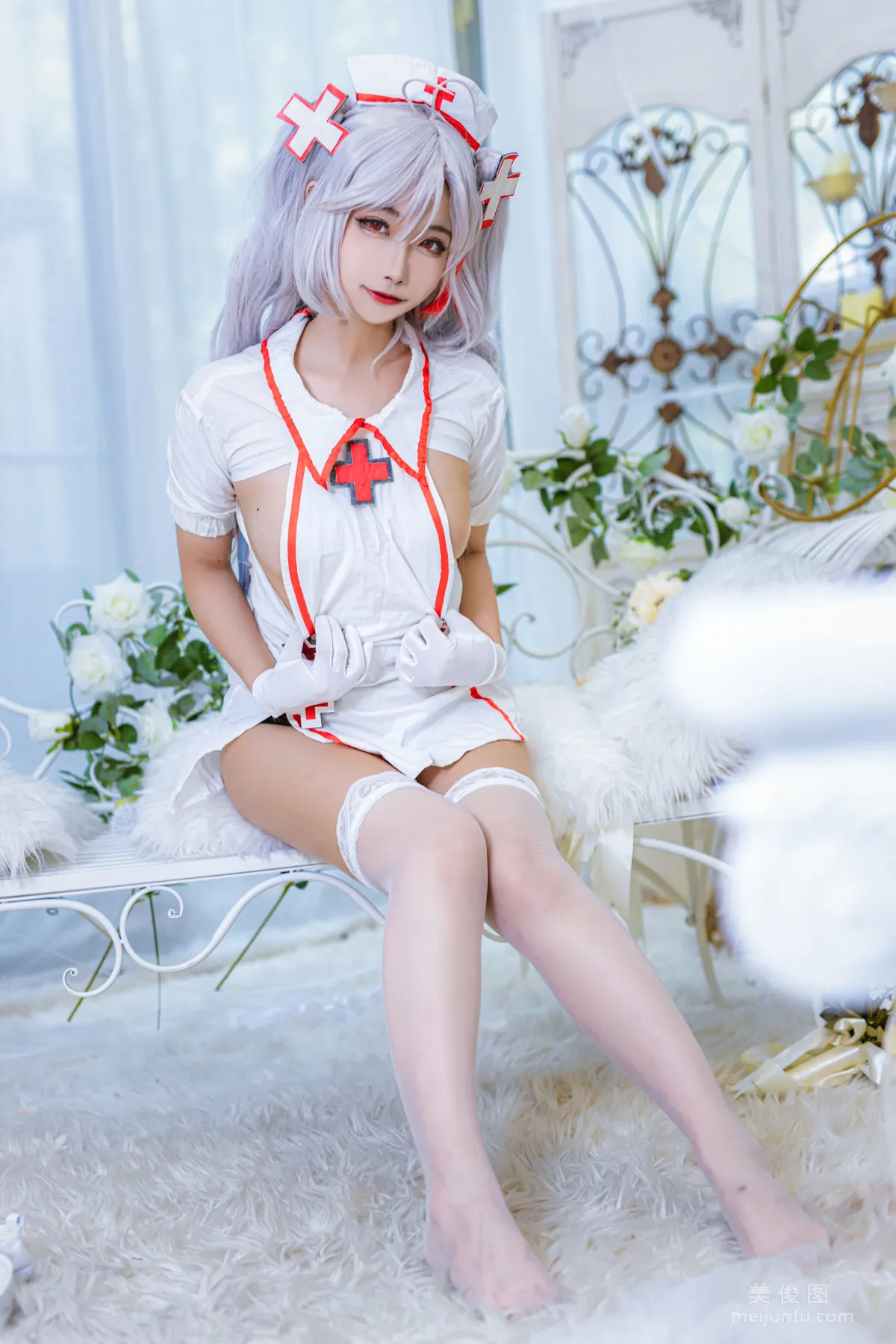 Momoko Kuikui - Eugen Nurse Photo Set photo 13