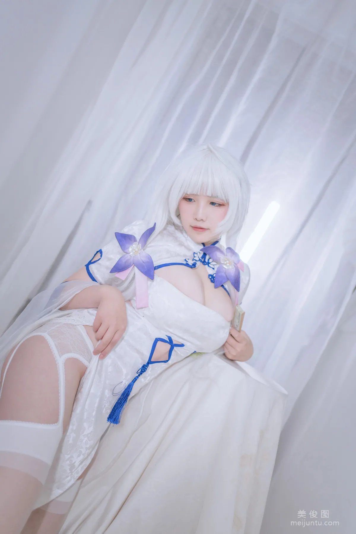 [COS] Aban Jintian Henkai Xin - Glorious Qipao Photo Set photo 18