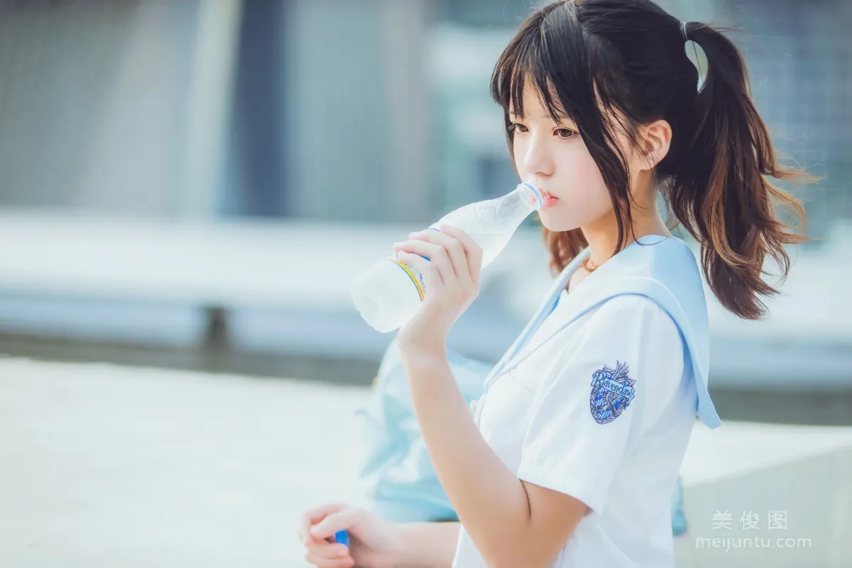 [COS福利] 桜桃喵 - 少女之微风轻轻起 写真套图10