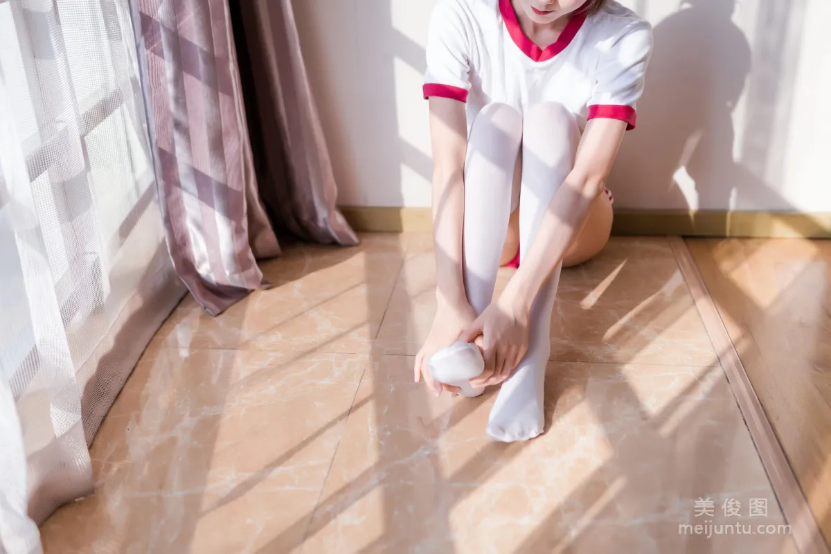 Cute Girl Mu Mianmian OwO - School Swimsuit + Gymnastics Uniform + Maid Photo Set photo 9