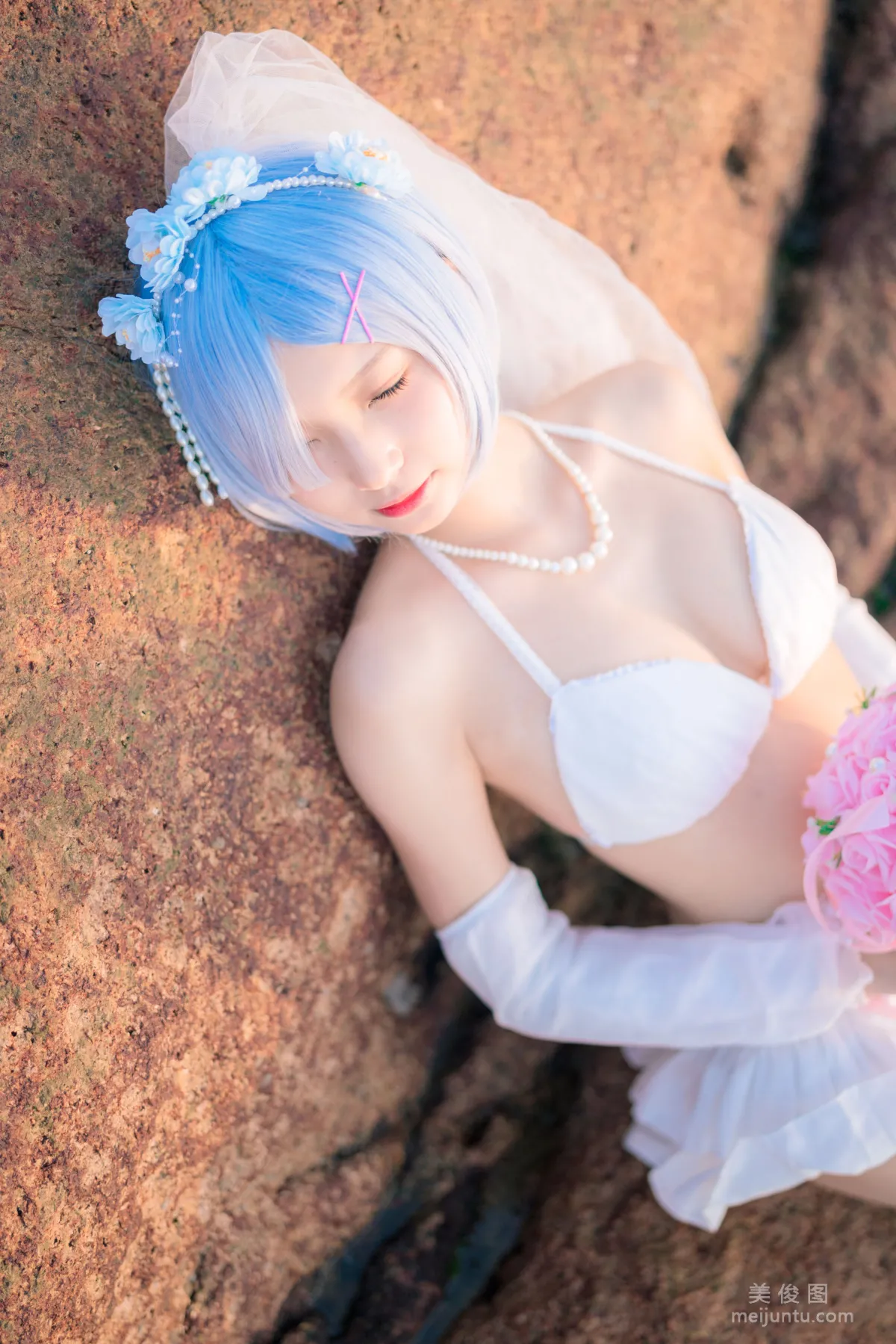 [COS Welfare] Cheng Zimiao - Rem Seaside Wedding Dress Bride photo 7