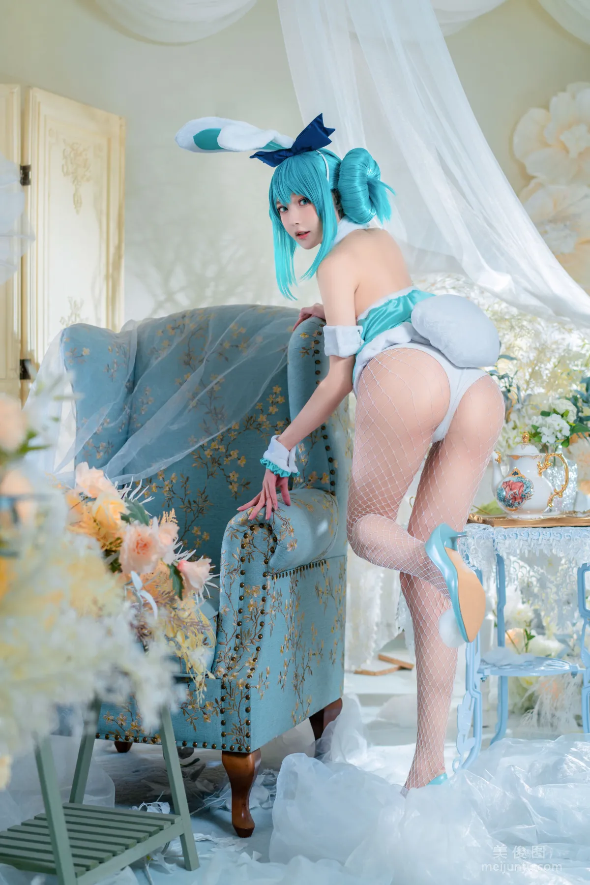 [COS福利] 阿包也是兔娘 - 白兔miku 21
