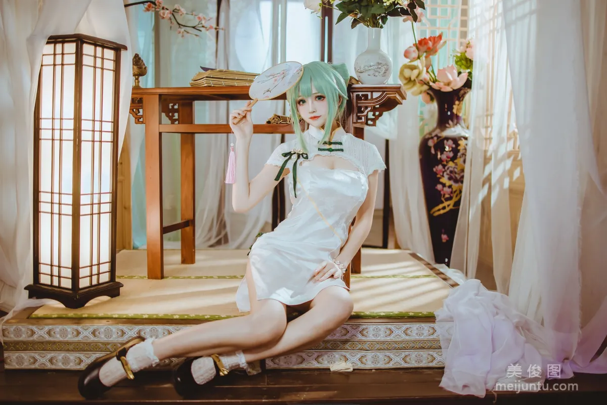 Coser Yiyi: Web Idols photo 6