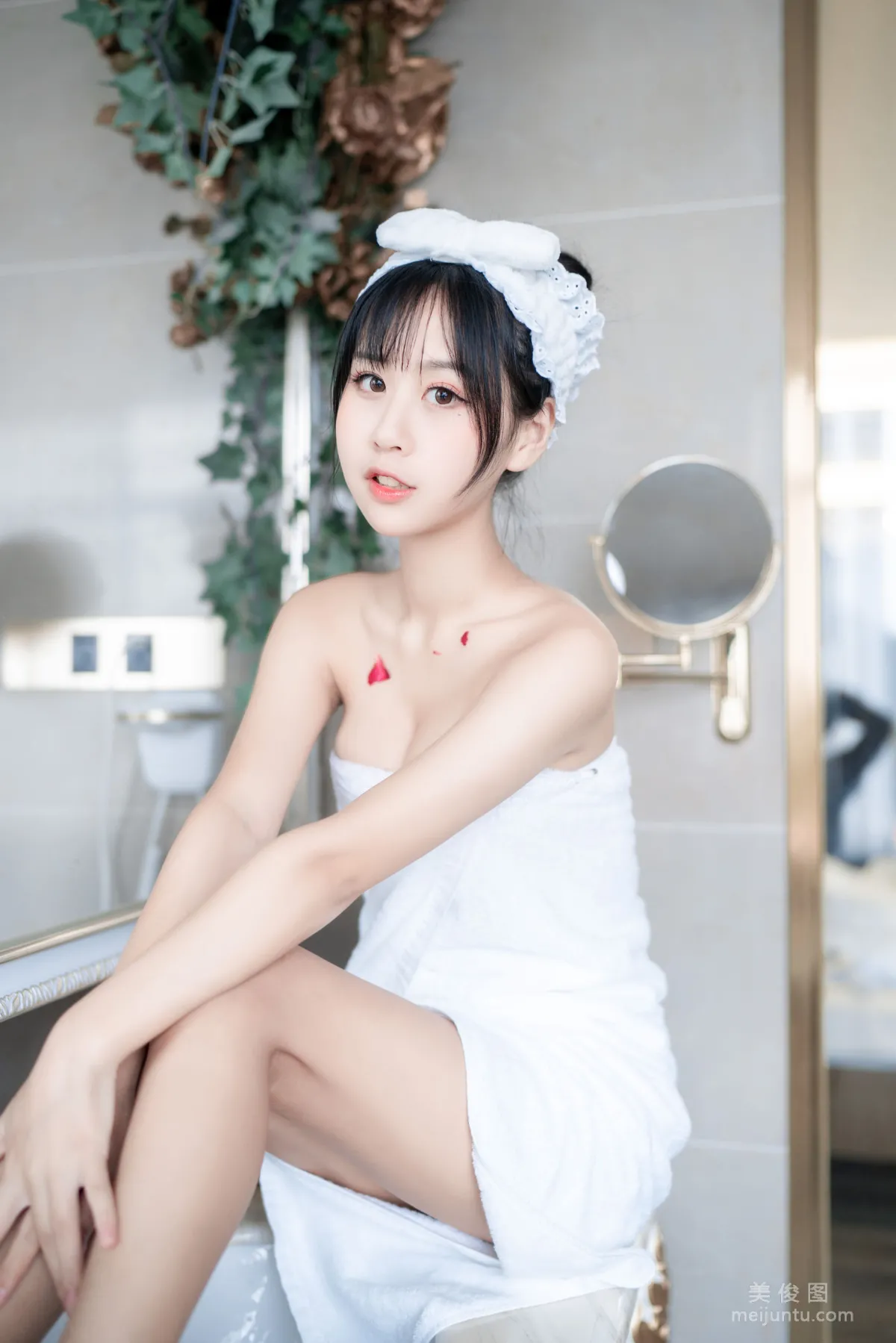 [Cosplay Collection] Sunny Beauty Mengyaer o0 - Bath Towel photo 7