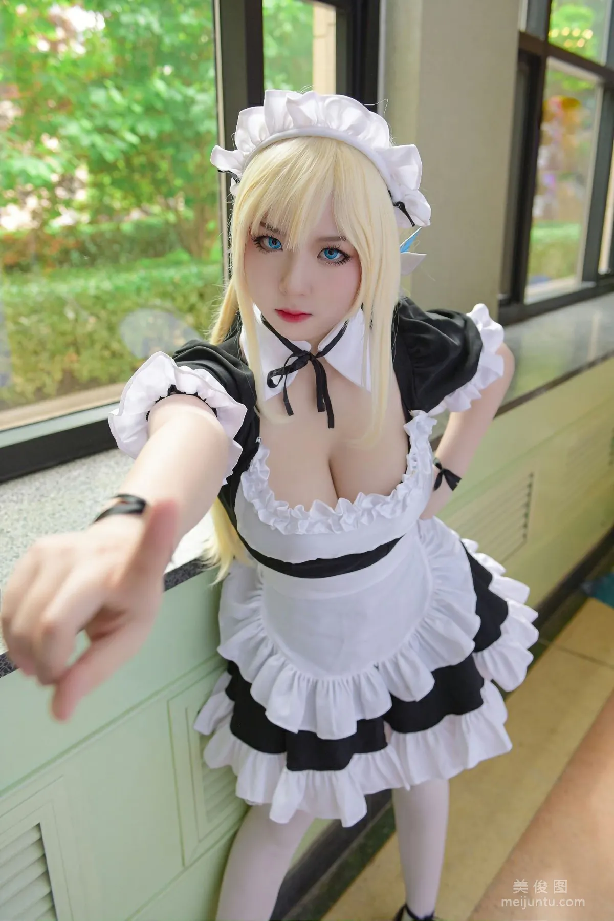 [COS福利] 皮皮奶可可爱了啦 - 柏崎星奈女仆 写真套图2