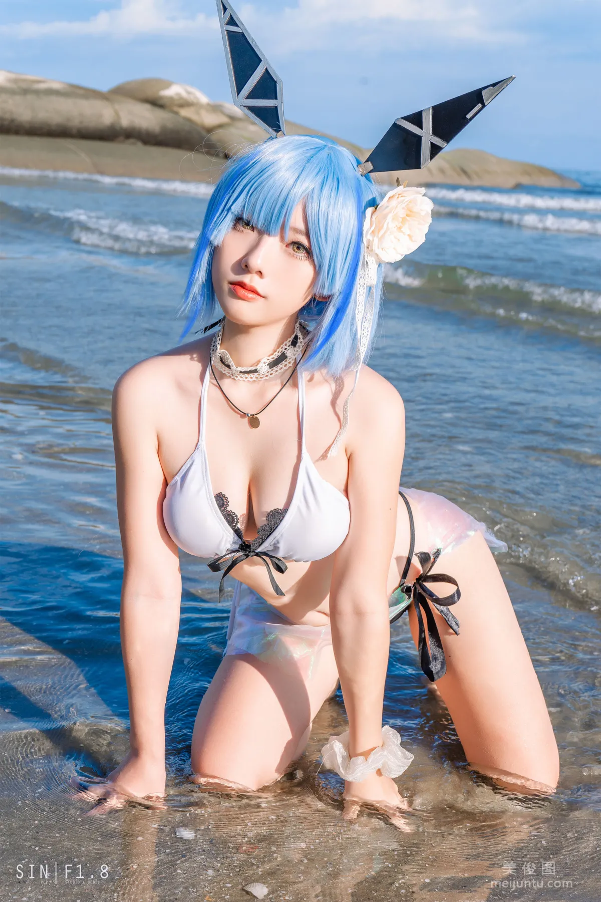 [COS福利] Messie Huang - Gascogne swimsuit 写真套图3
