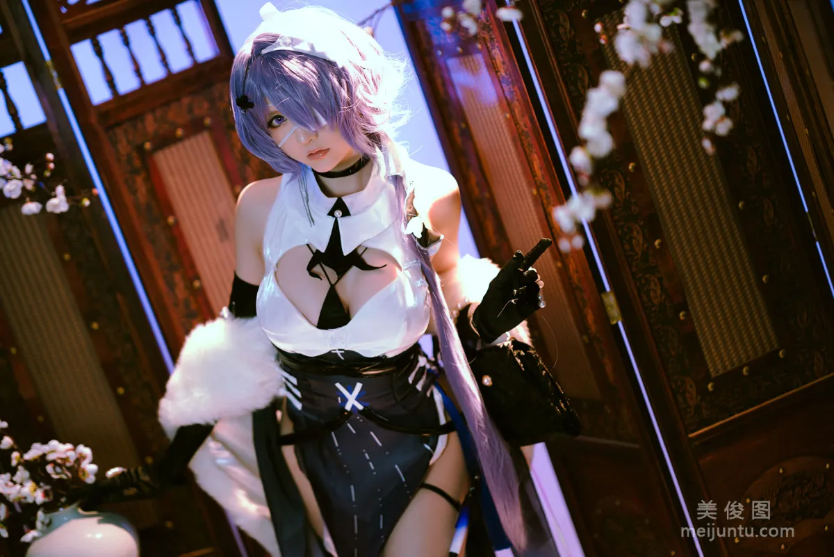 Coser Young Lady Xingzhi Chichi, Drizzle, Solitary Cold Peak Photo Set photo 3
