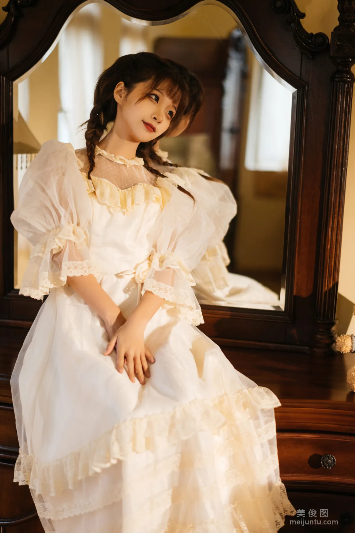 Chun Momo: Web Idols photo 11
