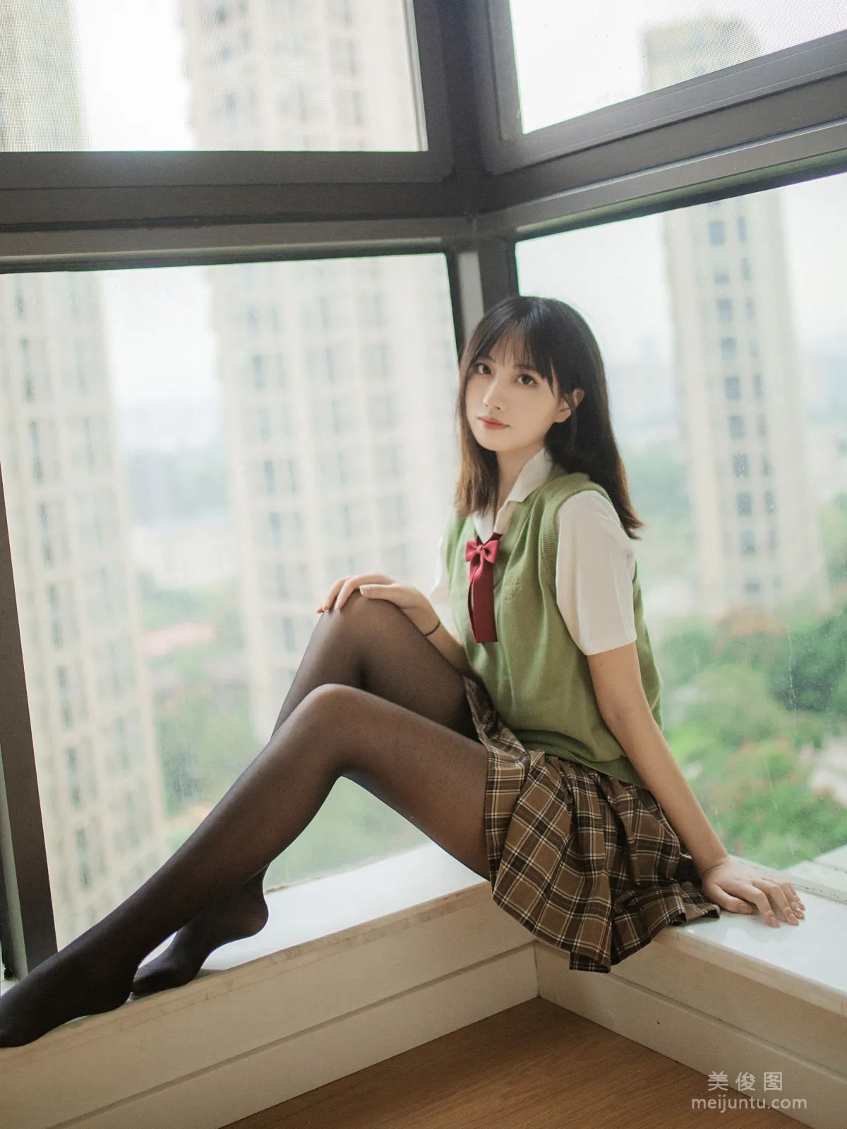 [COS福利] 次元少女念雪ww - 等你下課 寫真套圖 15