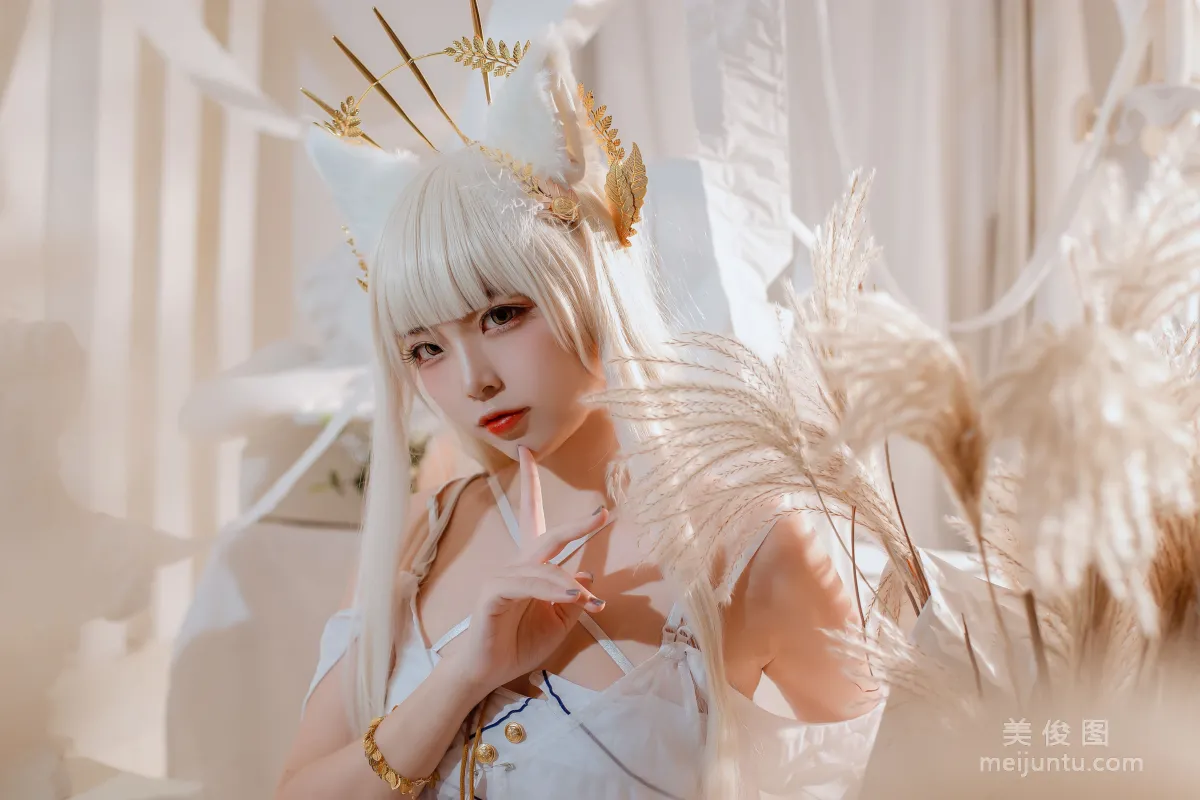 Erzuo Nisa: Web Idols photo 16