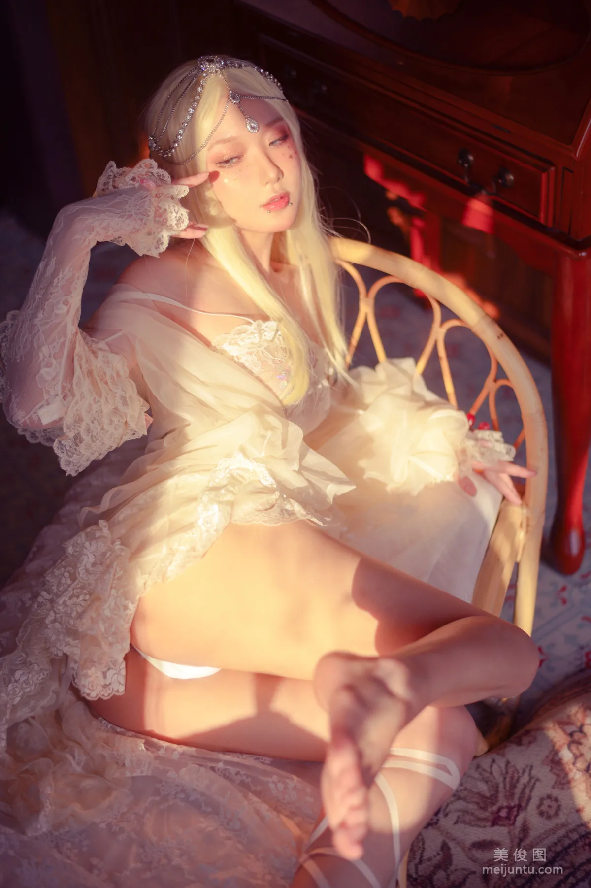 Anime Blogger Abao Yeshi Tuniang - Elf Photo Set photo 5