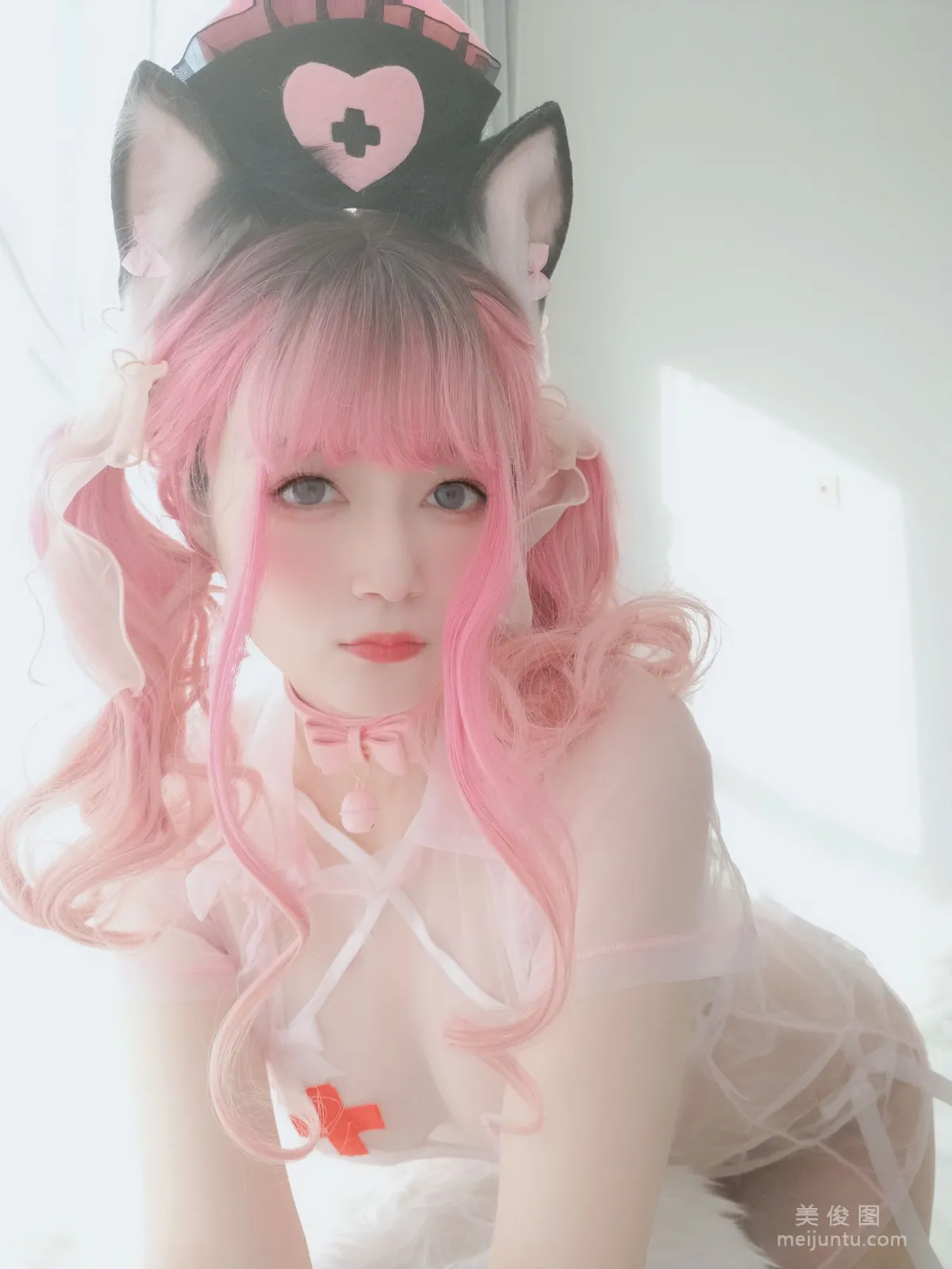 [COS Bonus] Baiyin 81 - Cat Nurse photo 32