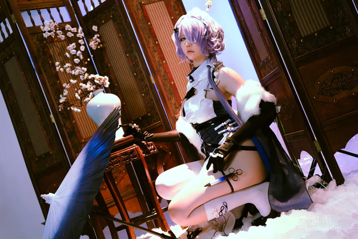 Coser Young Lady Xingzhi Chichi, Drizzle, Solitary Cold Peak Photo Set photo 13