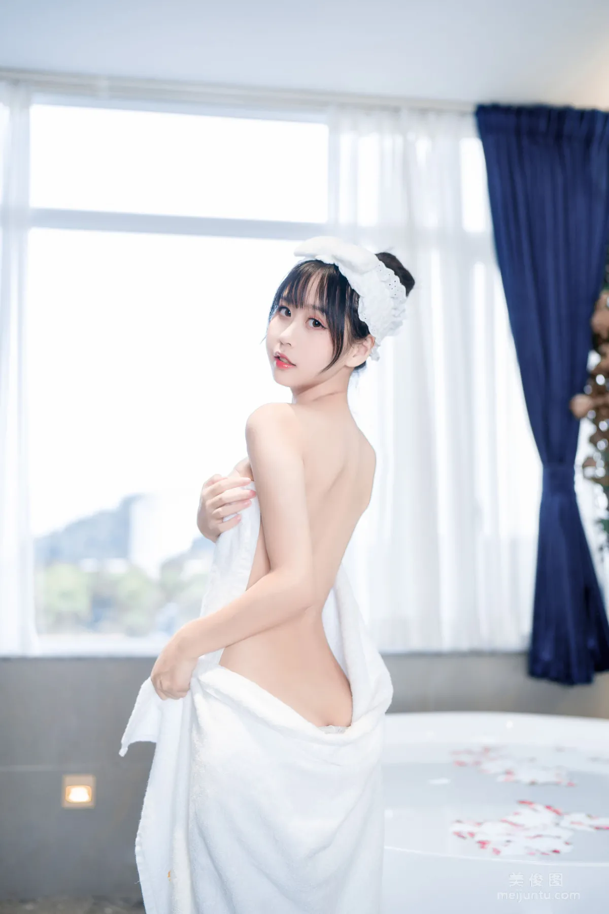 [Cosplay Collection] Sunny Beauty Mengyaer o0 - Bath Towel photo 17