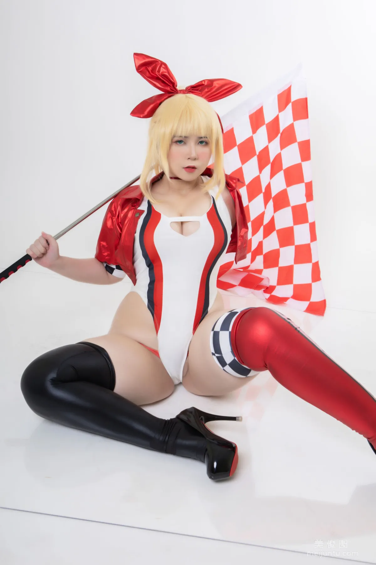 [COS Bonus] Uy Uy - Nero Racing Photo Set photo 4