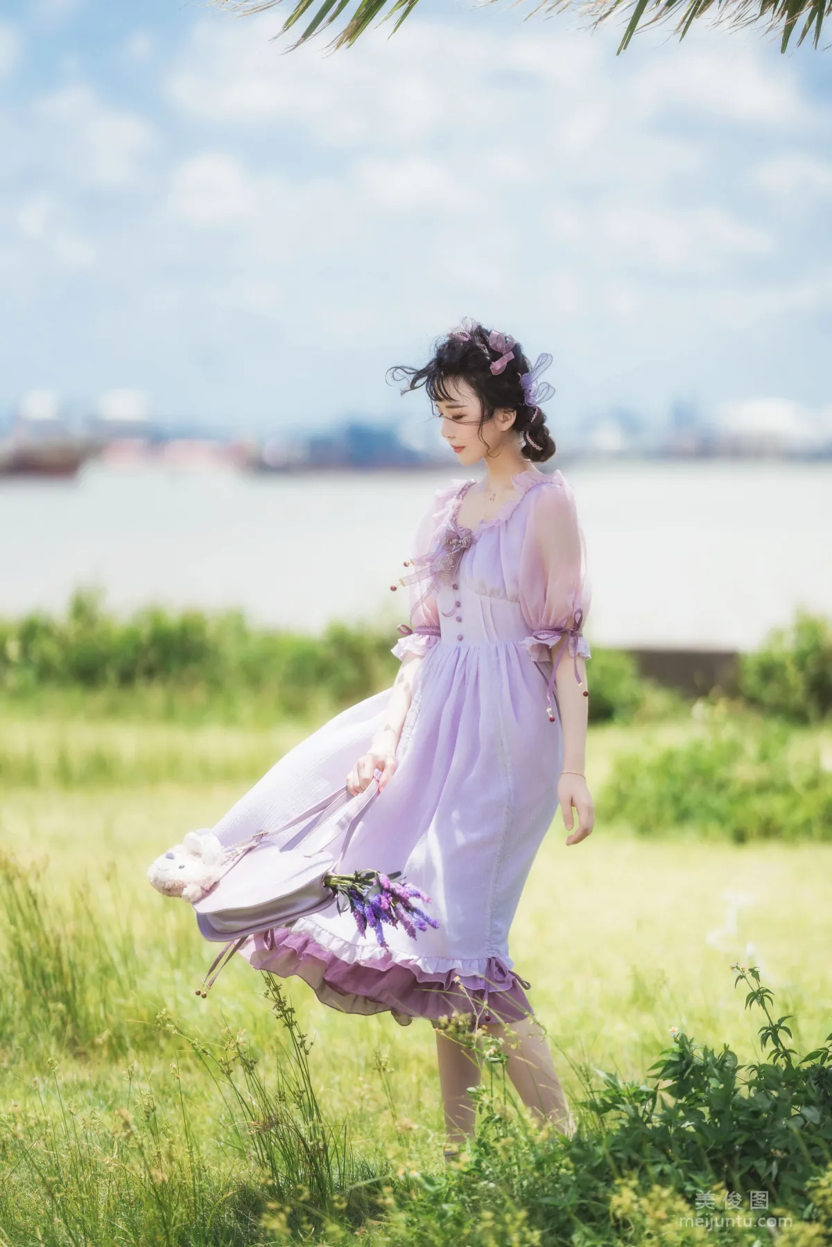 Ying Taomiao: Web Idols photo 9