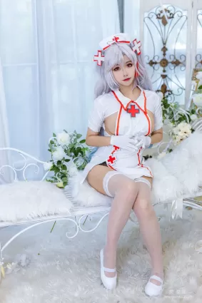 Momoko葵葵 - 欧根之护士 写真套图