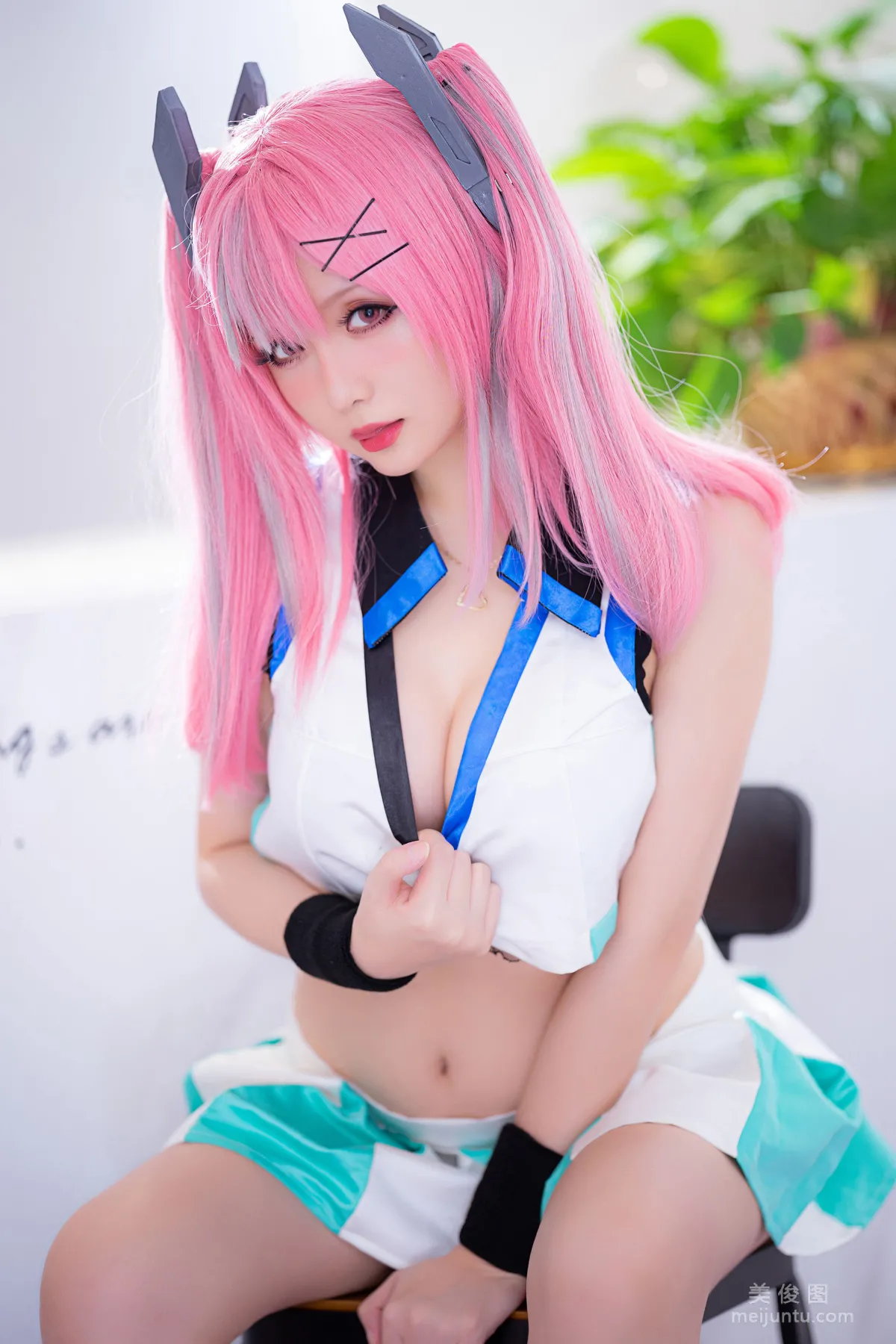 Coser Girl Xingzhi Chichi, Bremerton Tennis photo 3