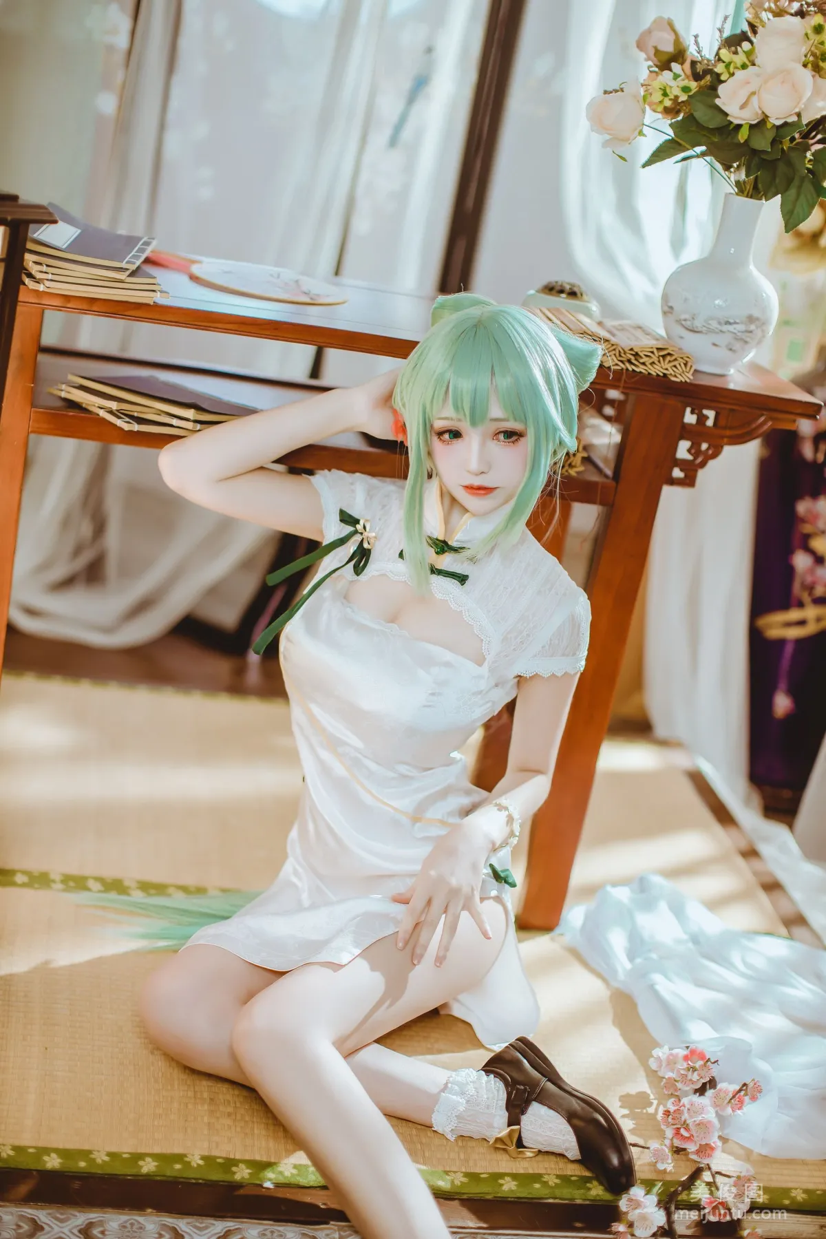 Coser Yiyi: Web Idols photo 9