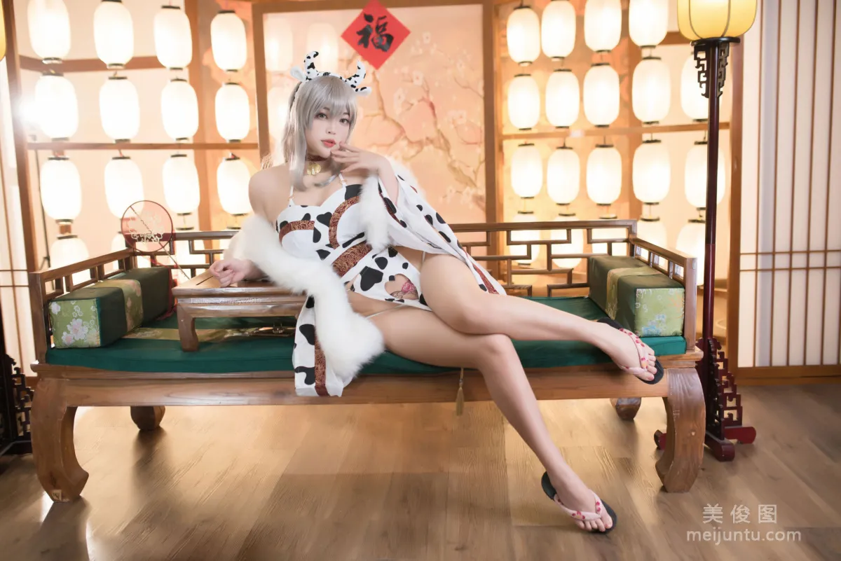 Bai Ye: Web Idols photo 1