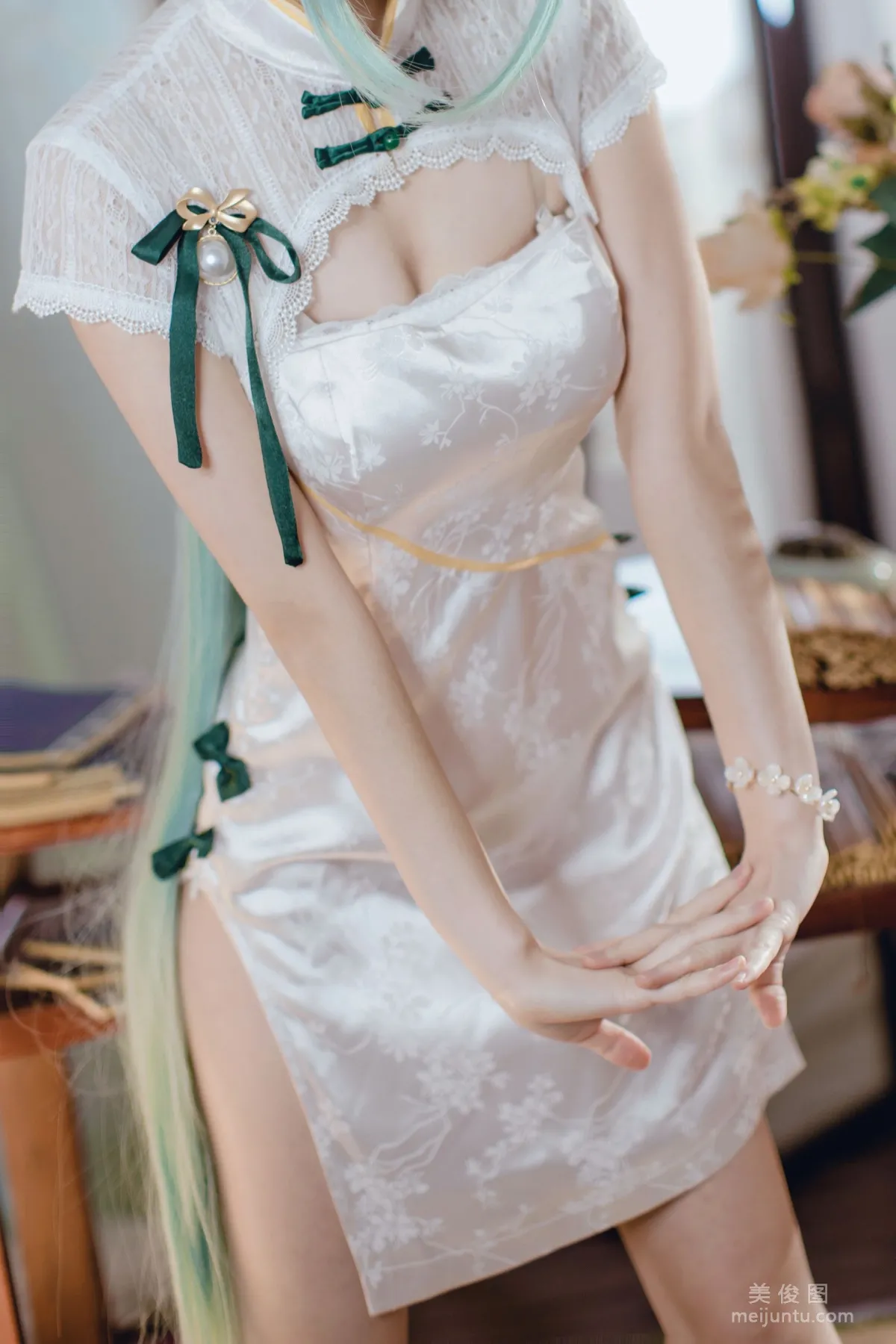 Coser Yiyi: Web Idols photo 22