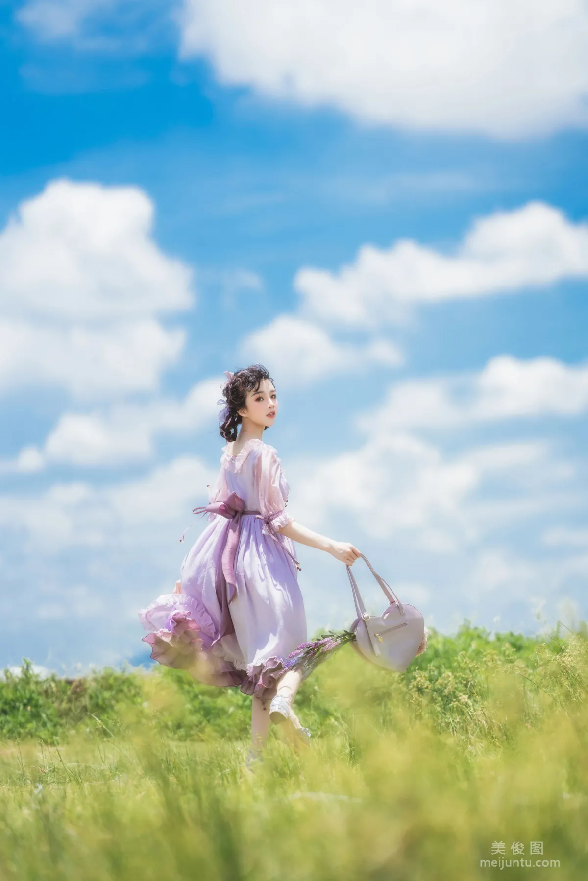 Ying Taomiao: Web Idols photo 13