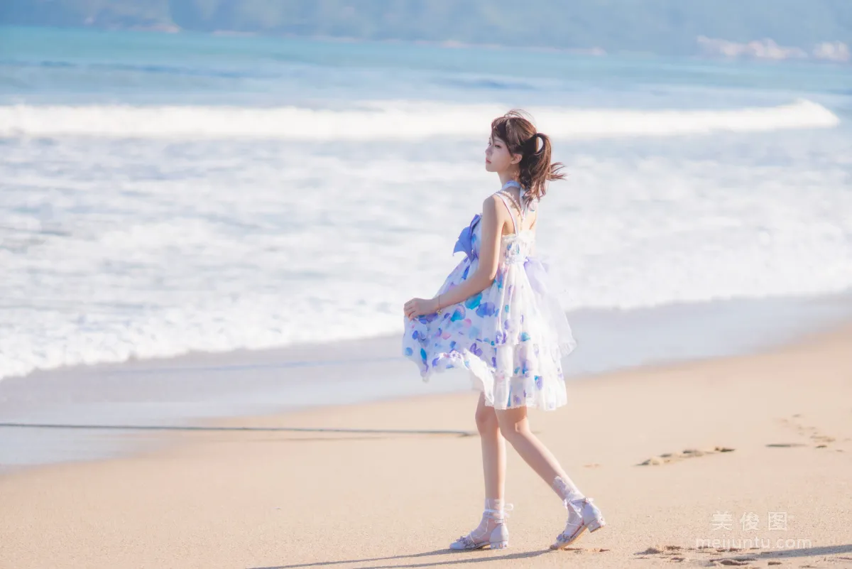 Ying Taomiao: Web Idols photo 9