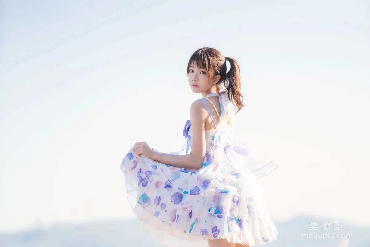 Ying Taomiao: Web Idols photo 11