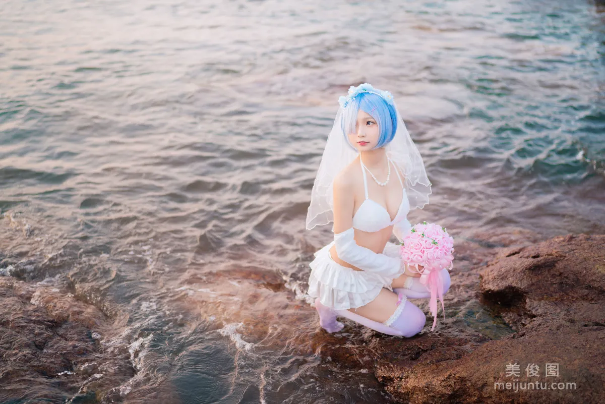 [COS Welfare] Cheng Zimiao - Rem Seaside Wedding Dress Bride photo 16
