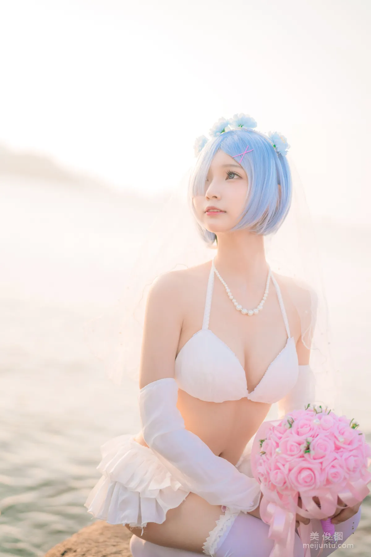 [COS Welfare] Cheng Zimiao - Rem Seaside Wedding Dress Bride photo 3