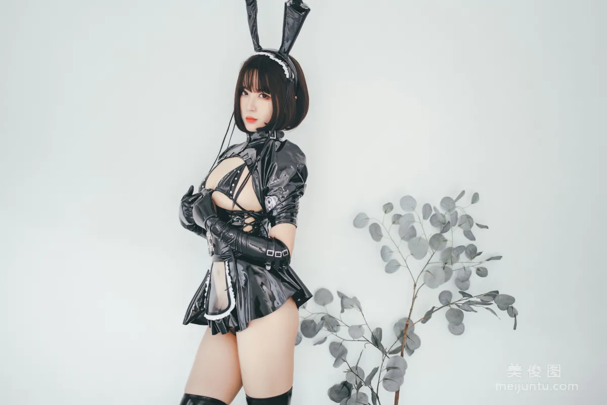[COS Fan Service] Xuanxiao Xuejie - Bunny Girl Maid Photo Set photo 38