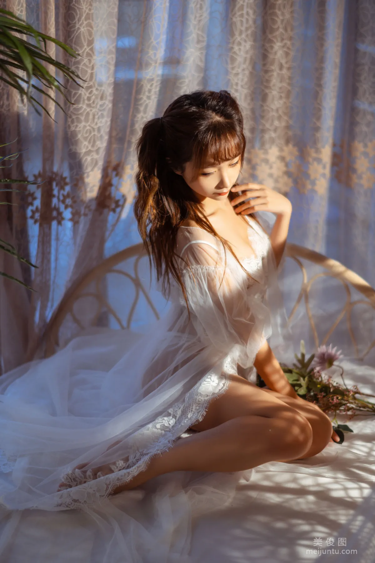 Chun Momo: Web Idols photo 4