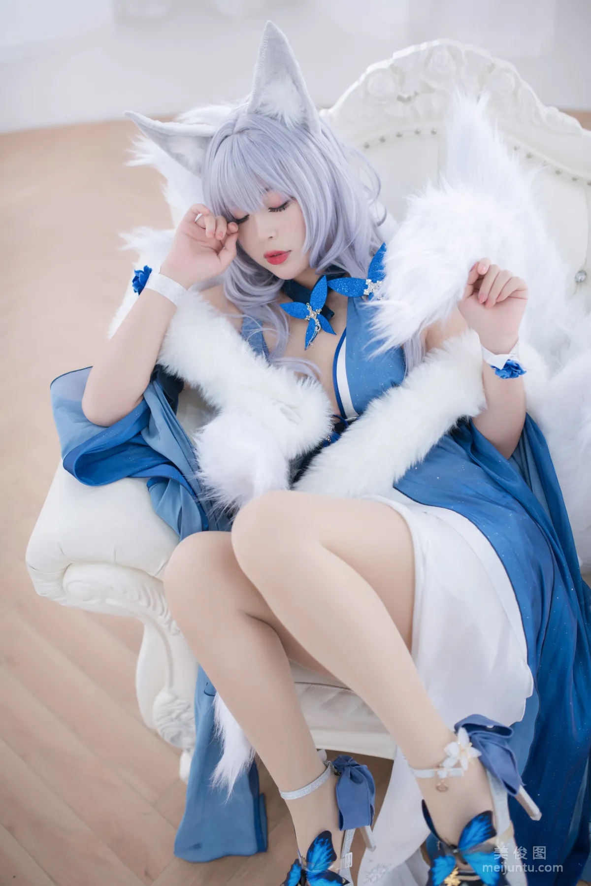 Bai Ye: Web Idols photo 1