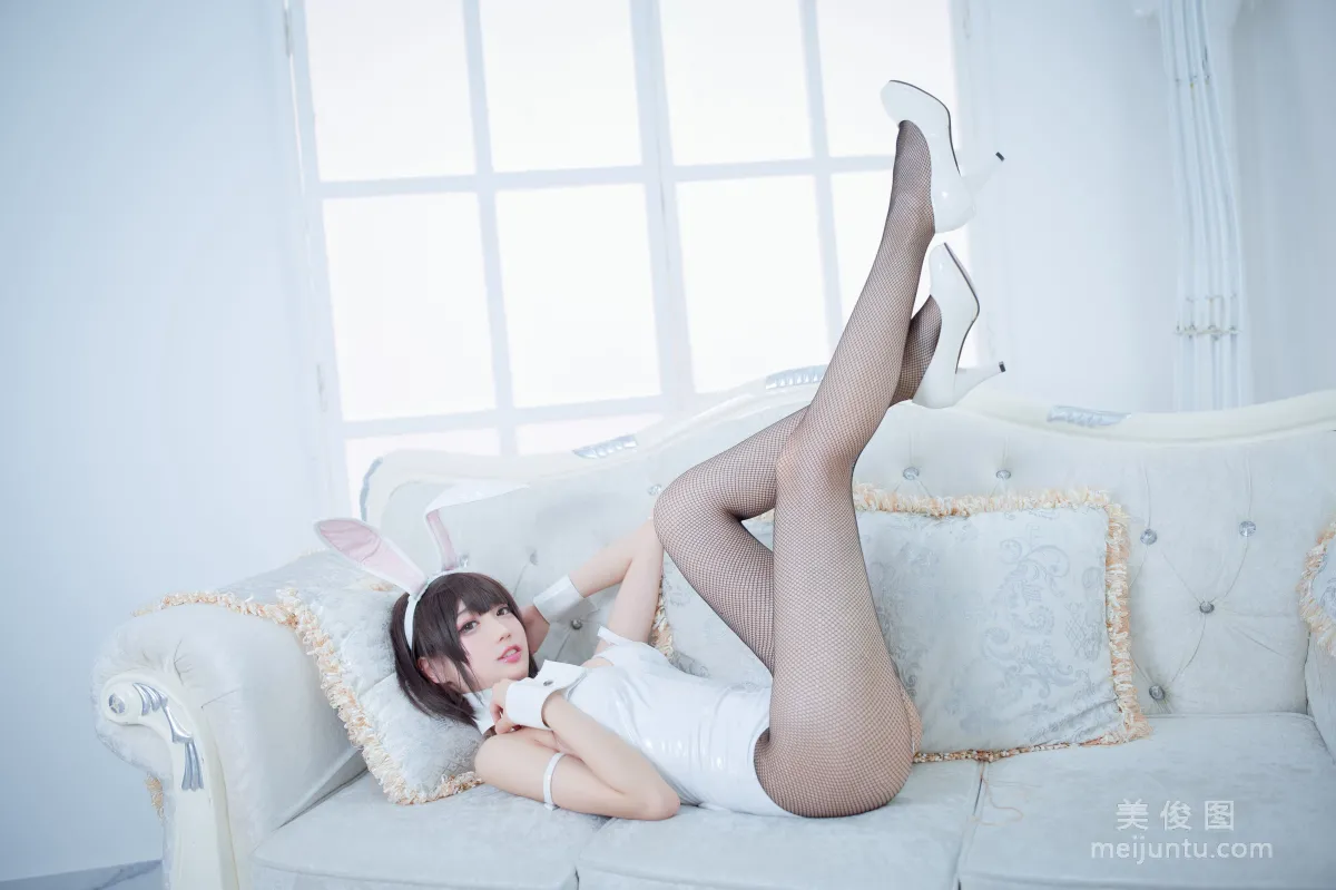 [COS] Zhouji Shike Aitu Tu - Kato Megumi Bunny Girl photo 31
