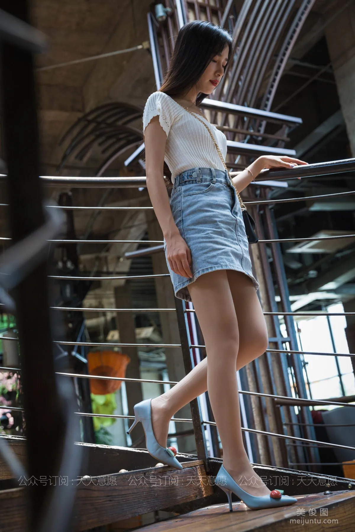 [IESS] Silk Enjoyer 792: Mei Zi Playing on the Slide photo 43