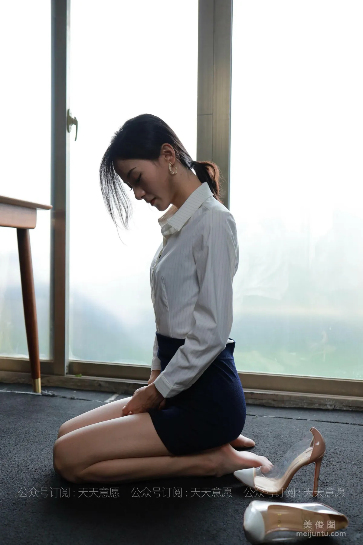 [IESS] 絲享家813： 小六《火辣女秘書》 73