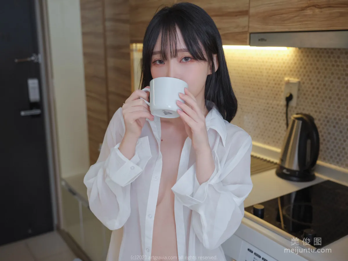 [ARTGRAVIA] VOL.261 Ming Sunha - 白衬衫女友居家诱惑2