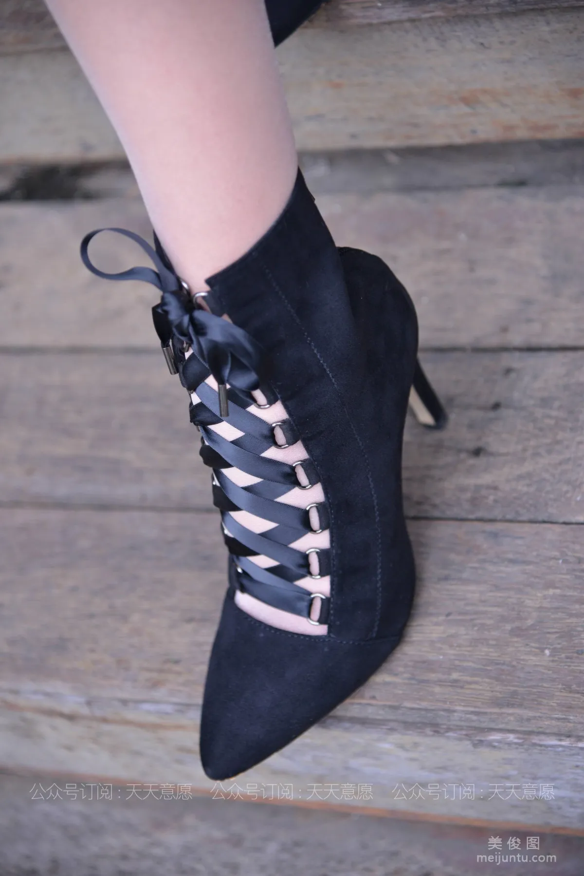 [IESS] Silk Enjoyer 793: Xiao Xiao, Black Lace-Up on the Stairs photo 7