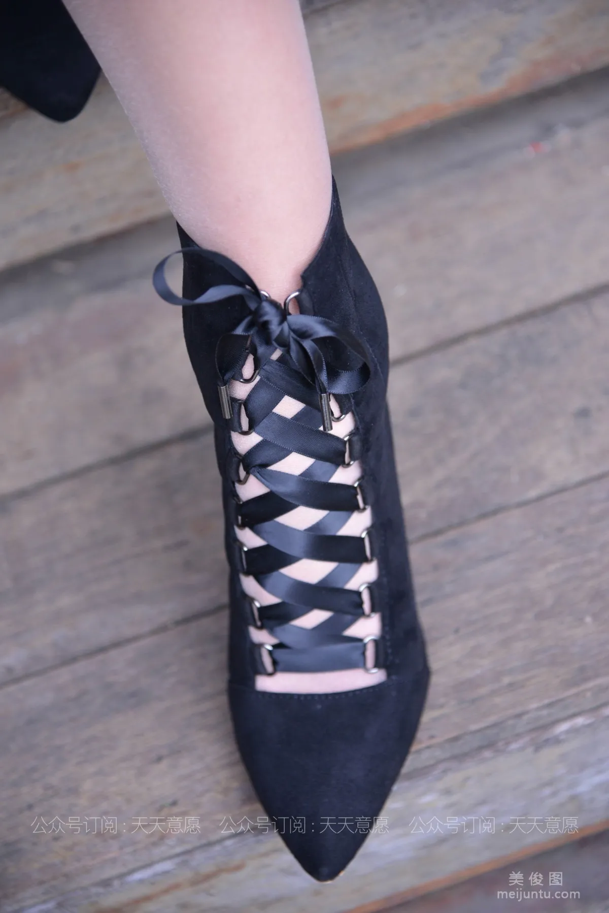 [IESS] Silk Enjoyer 793: Xiao Xiao, Black Lace-Up on the Stairs photo 6