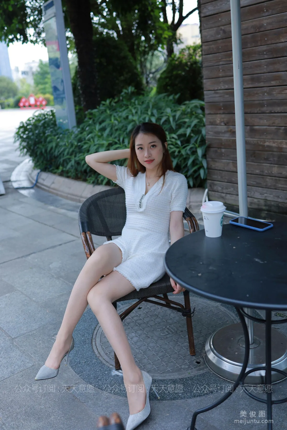[IESS] Silk Enjoyer 814: Xiao Jie, Sheer Stockings and White Dress Pretty Lady photo 16