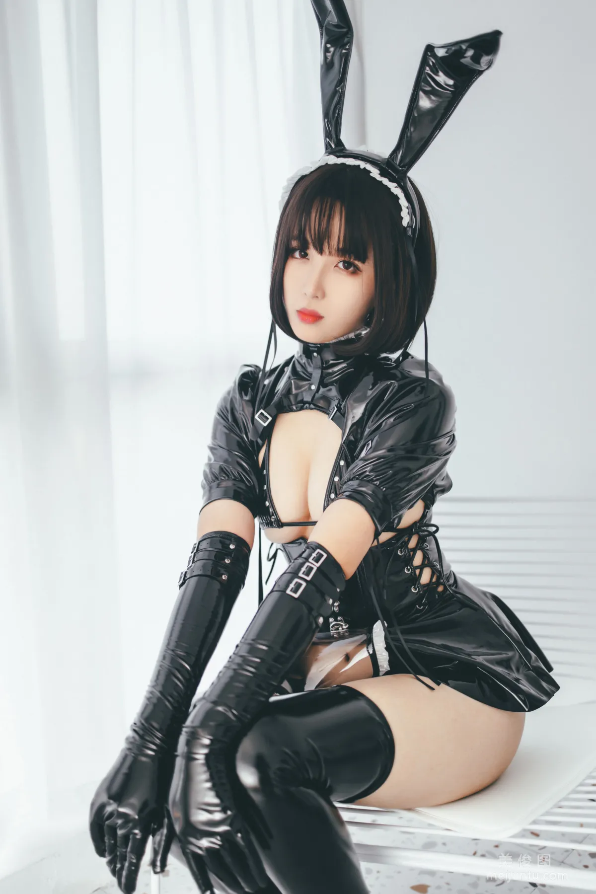 [COS Fan Service] Xuanxiao Xuejie - Bunny Girl Maid Photo Set photo 48
