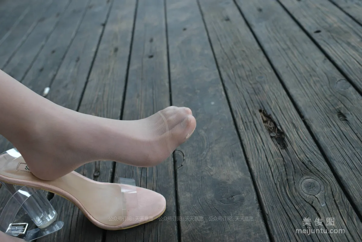 [IESS] Silk Enjoyer 784: Xiao Xiao, Long-Legged Hot Girl photo 57