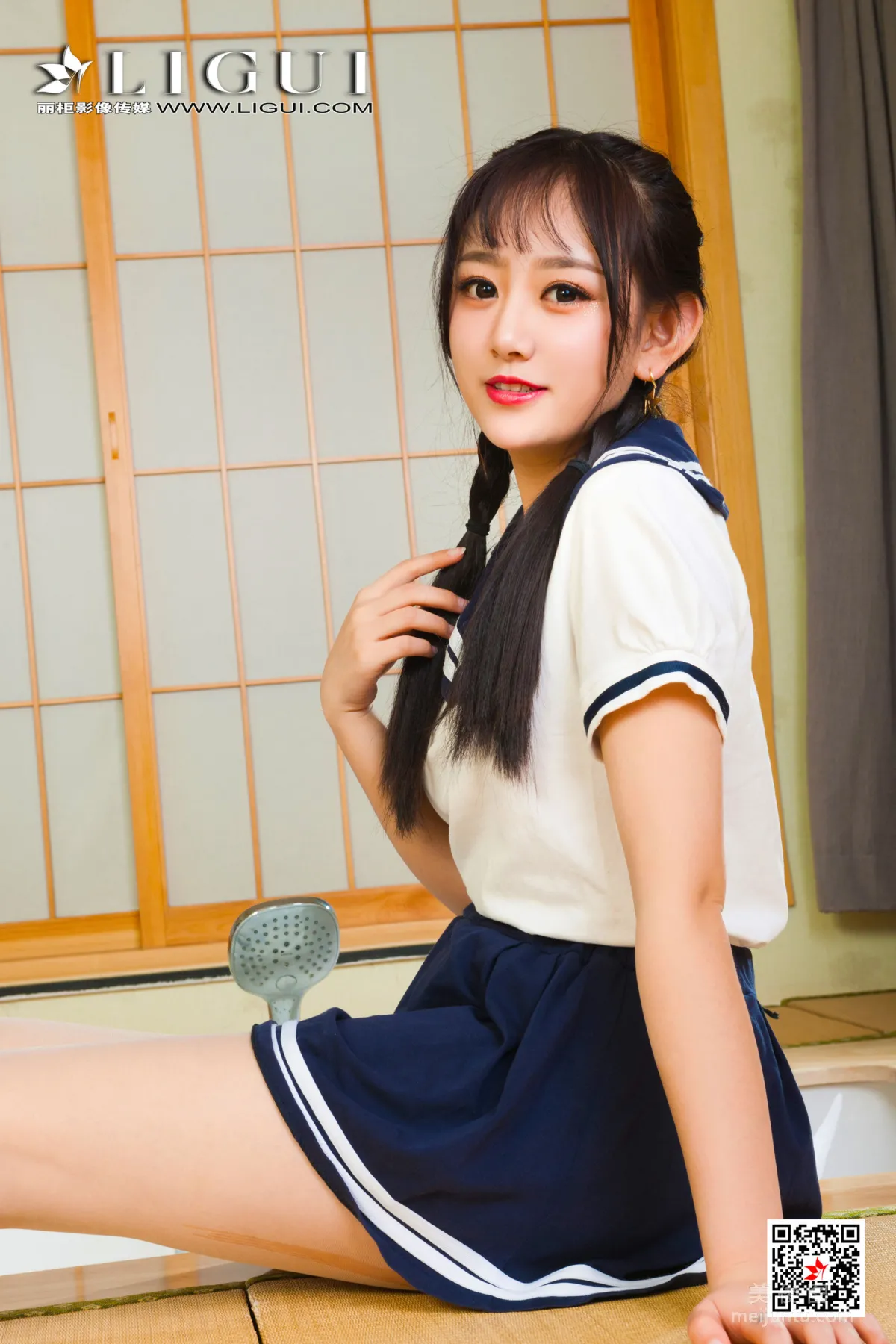 [丽柜Ligui] 网络丽人 Model 小熊 《浴丝萝莉》8