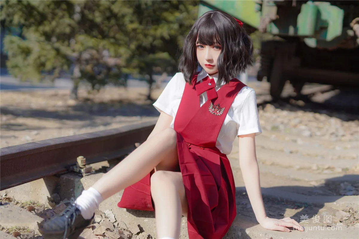 [喵糖映畫] VOL.444 紅色JK裙 套圖 34
