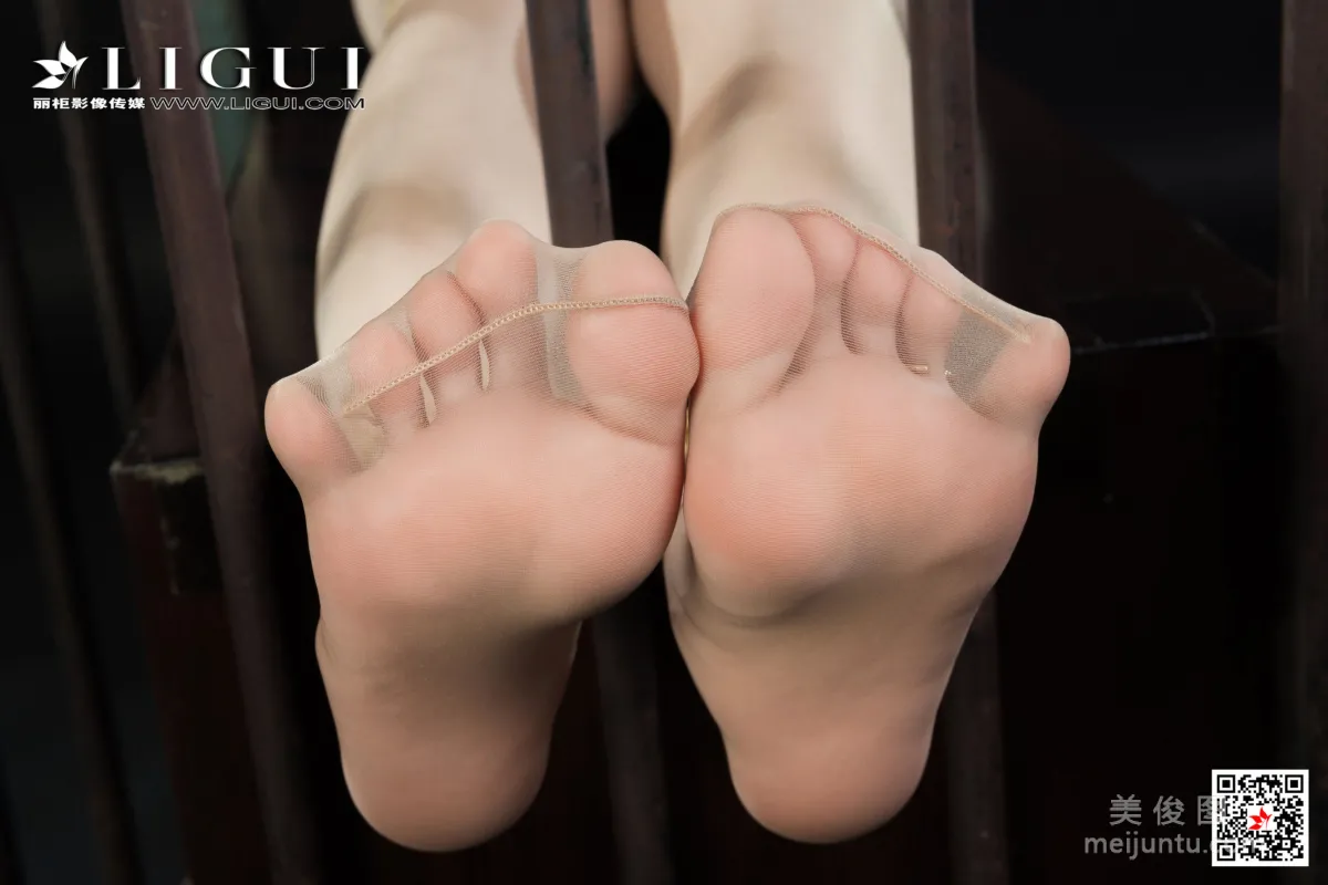 [Ligui] Internet Beauty Model Xiao Qi 'Abusive Love TK' photo 13