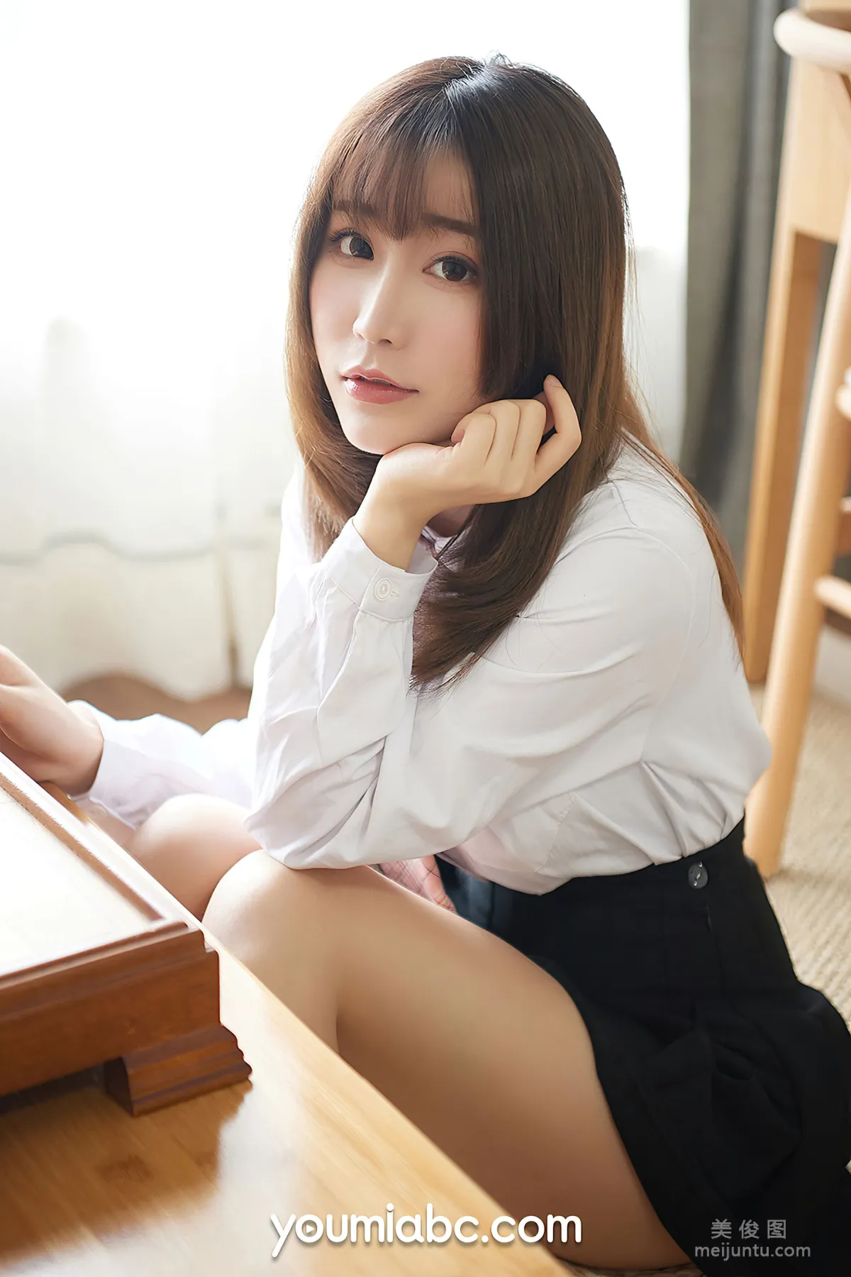 Fei Yueying: YouMi photo 2