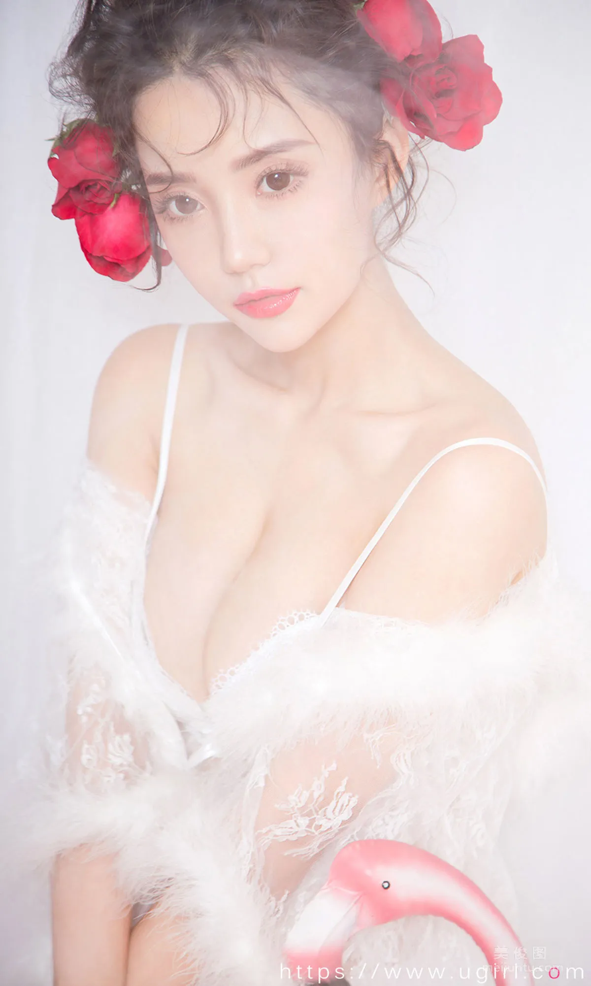 [爱尤物Ugirls] No.2023 爱丽莎&栗子&可欣  - 情人多情5