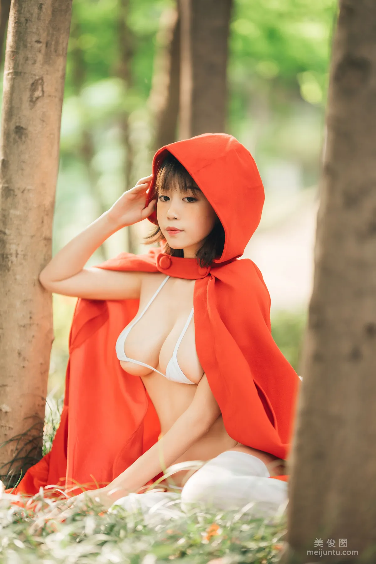 [COS Bonus] Nai Xijiang nice - Little Red Riding Hood Photo Set photo 7